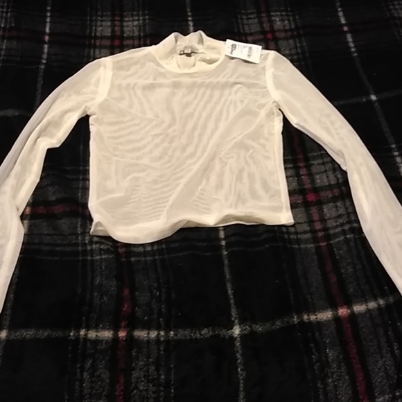 Mesh top - Picture 2 of 3